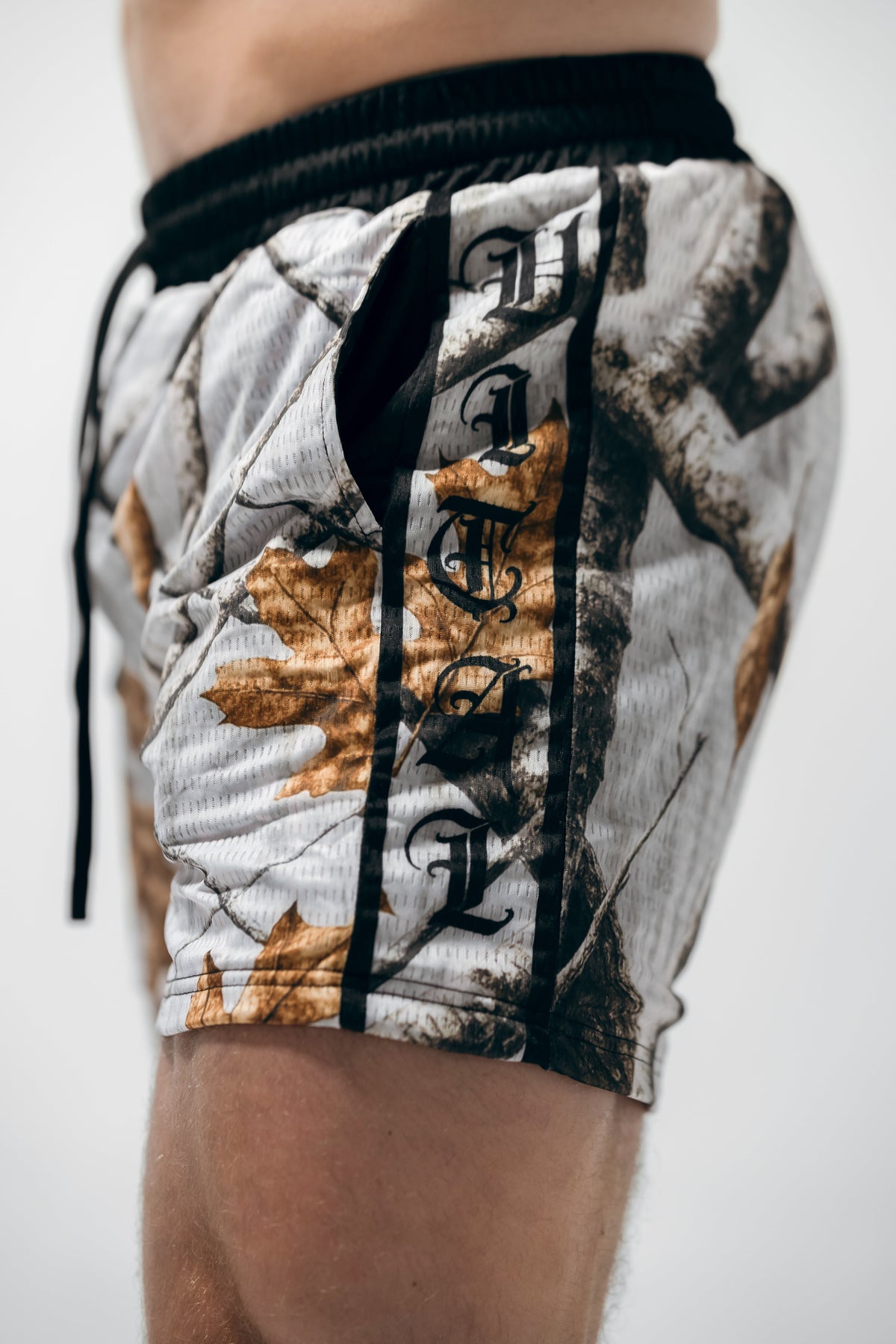 Combat Mesh Shorts 5" - Snow Camo OE