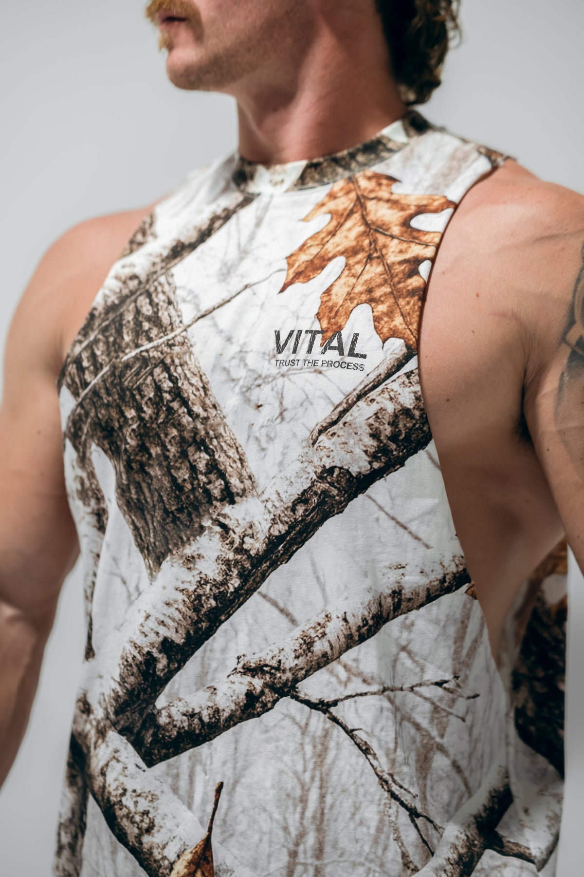 Cut Off Tank - Snow Camo