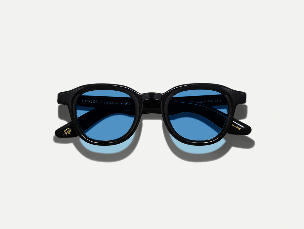 DAHVEN WITH BLUE+
