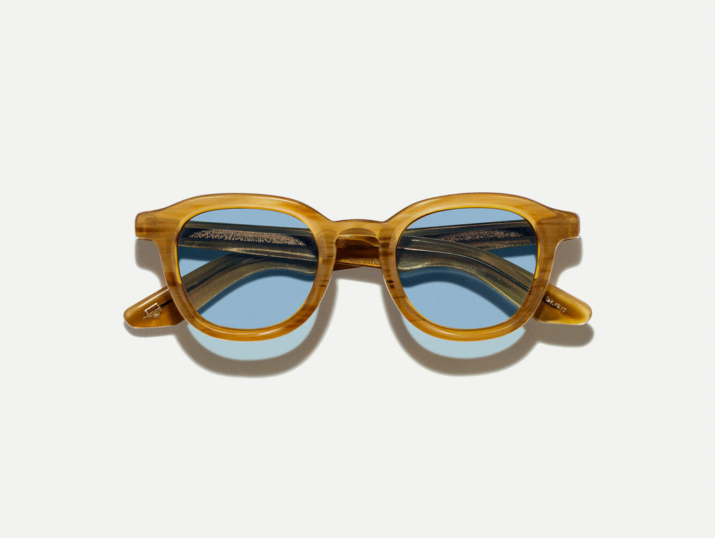 DAHVEN WITH BLUE+