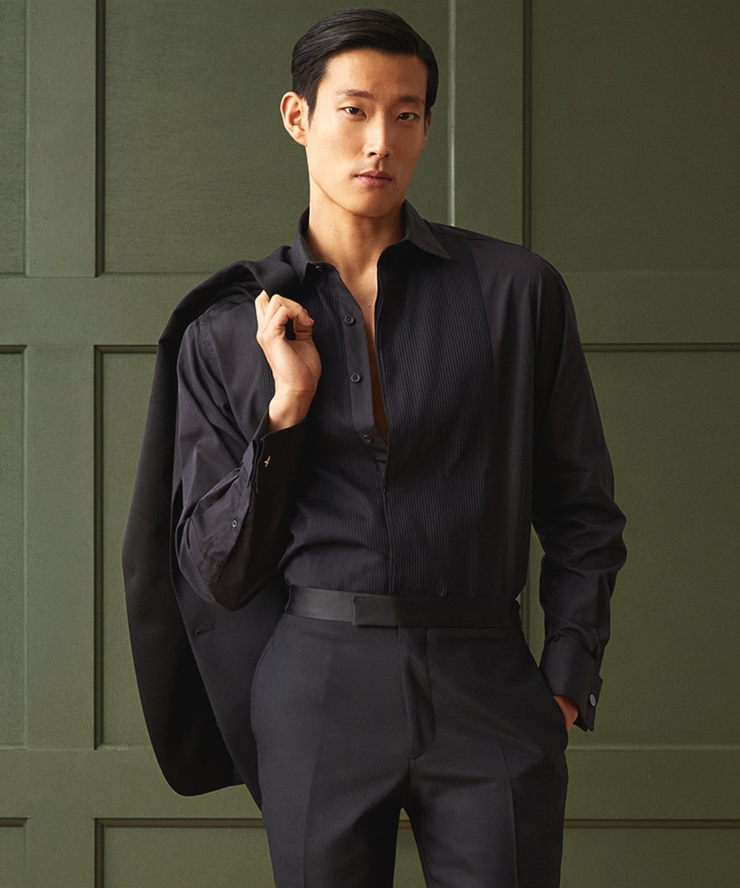 Hamilton + Todd Snyder Cotton Pleated Spread Collar Tuxedo Shirt