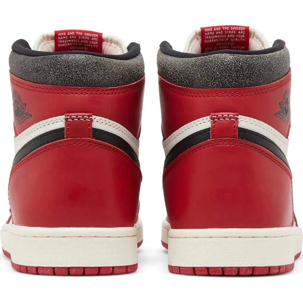 Air Jordan 1 Retro High OG 'Chicago Lost & Found