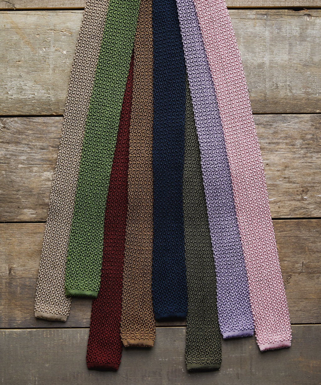 Italian Silk Knit Tie in Navy