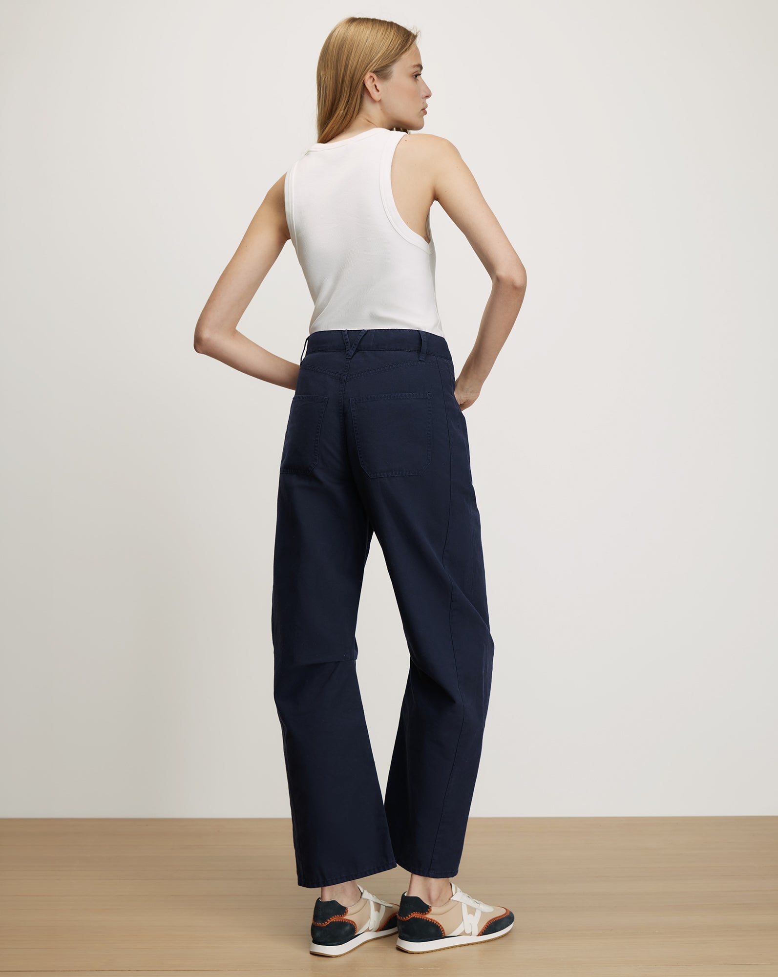 Sloan Barrel Jean