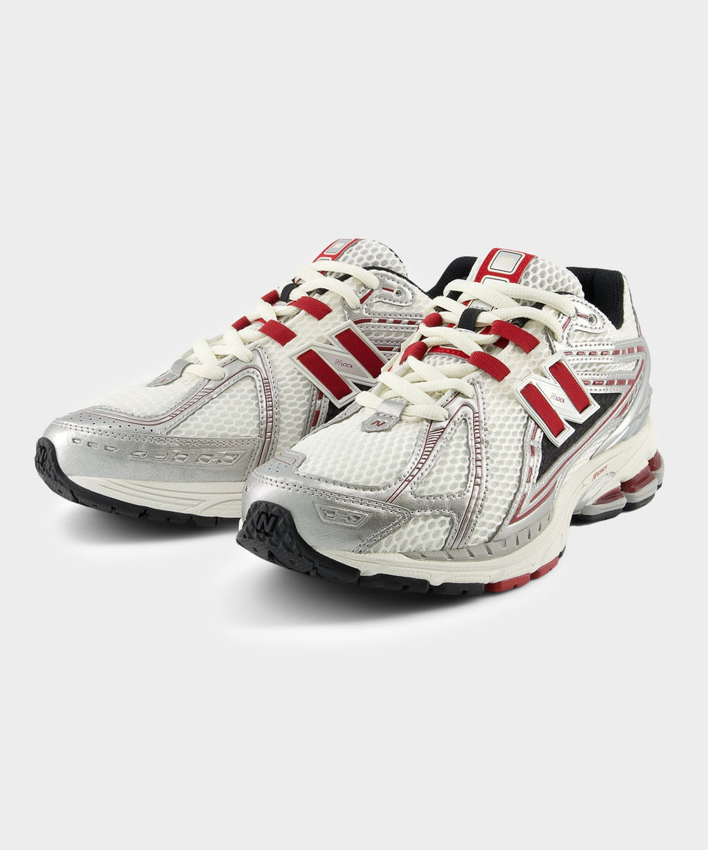New Balance 1906R in Silver Metallic + Crimson
