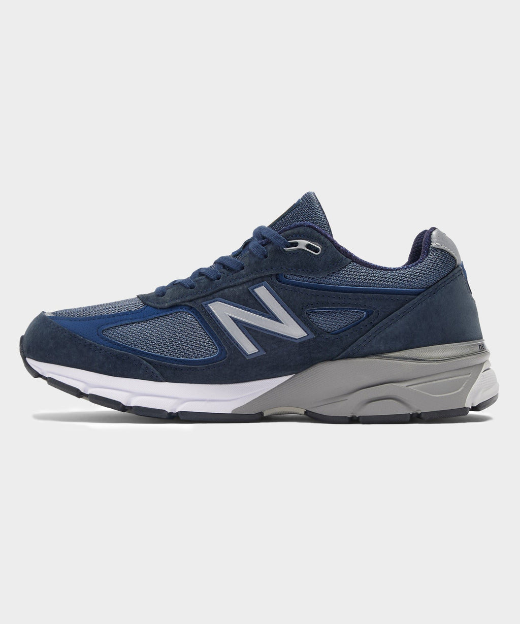 New Balance 990V4 Sneaker