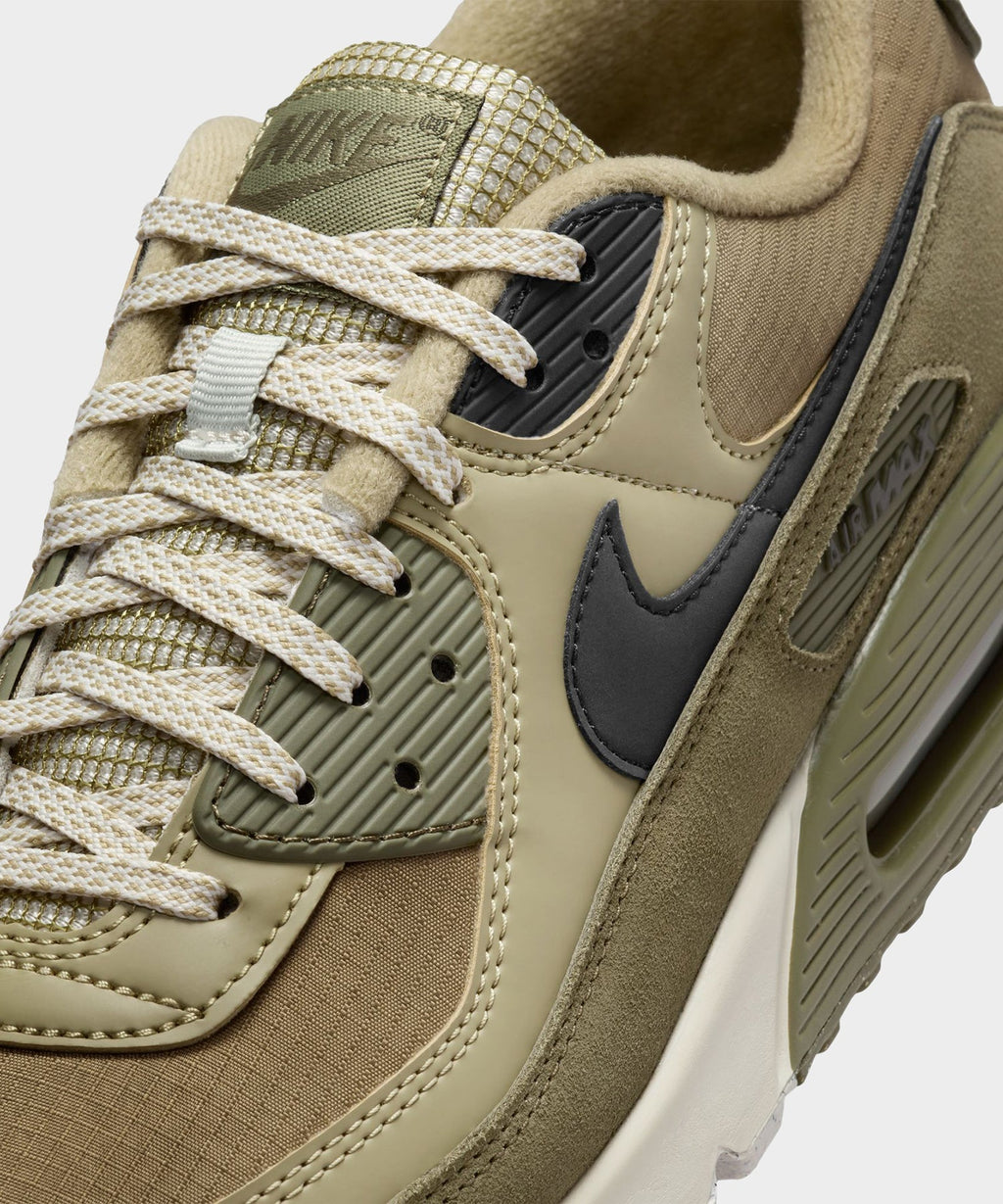Nike Air Max 90 in Grey + Neutral Olive