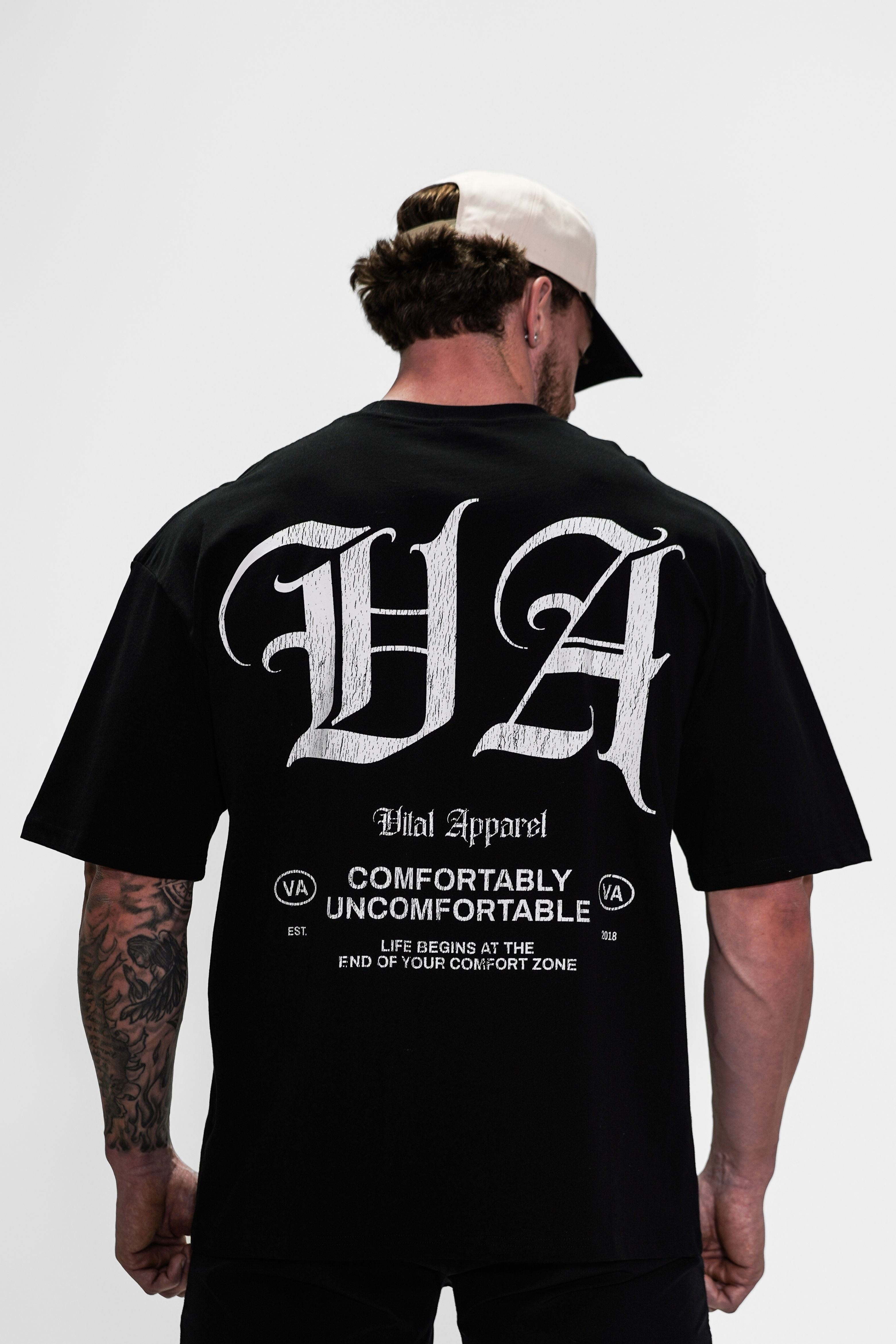 Oversized Pump Cover T-Shirt - Black/White VA