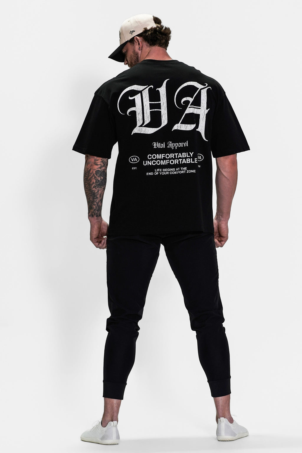 Oversized Pump Cover T-Shirt - Black/White VA
