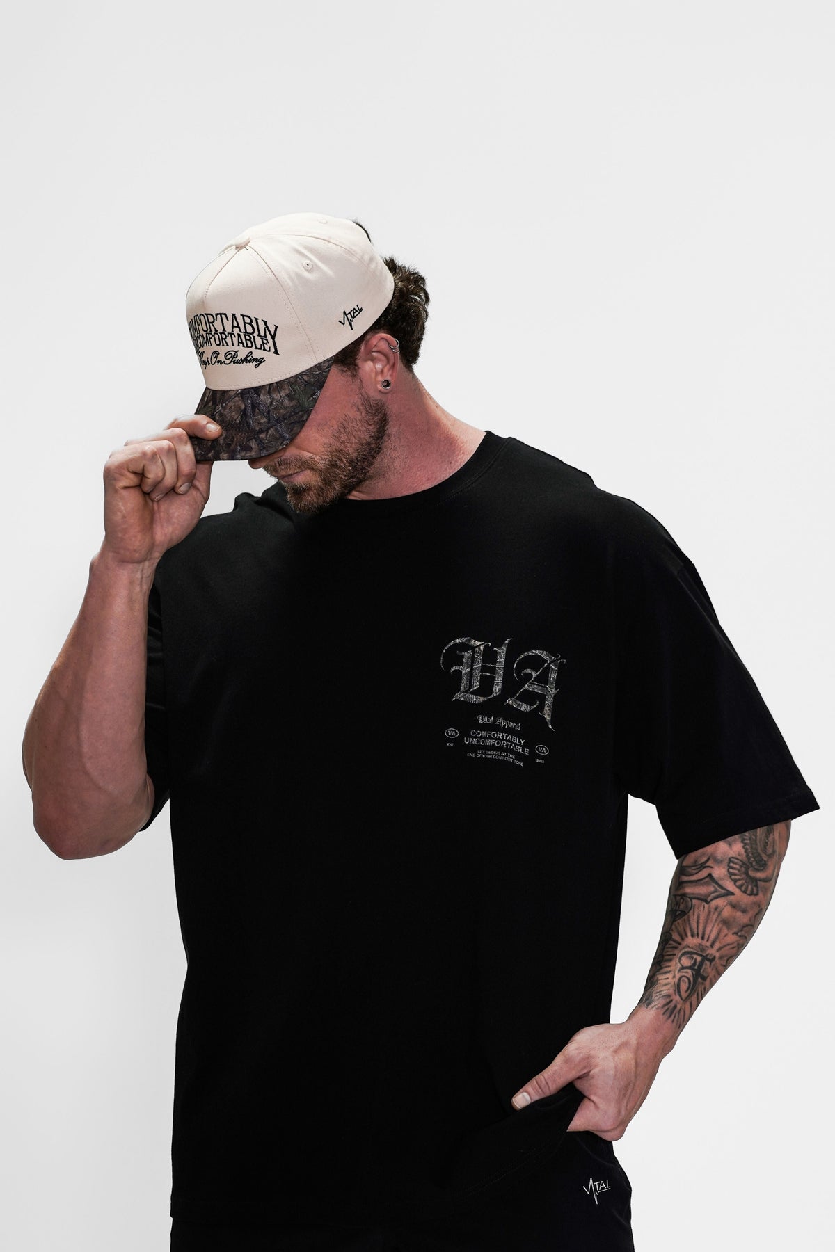 Oversized Pump Cover T-Shirt - Black/Woodland VA