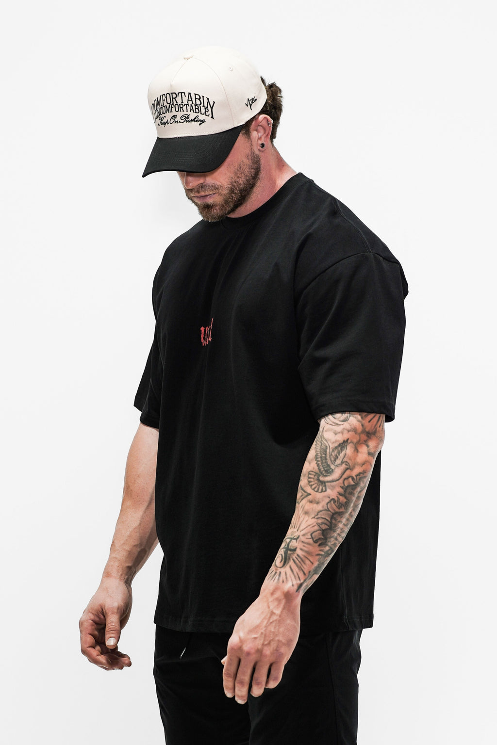 Oversized Pump Cover T-Shirt - What Doesn't Kill You Black/Red