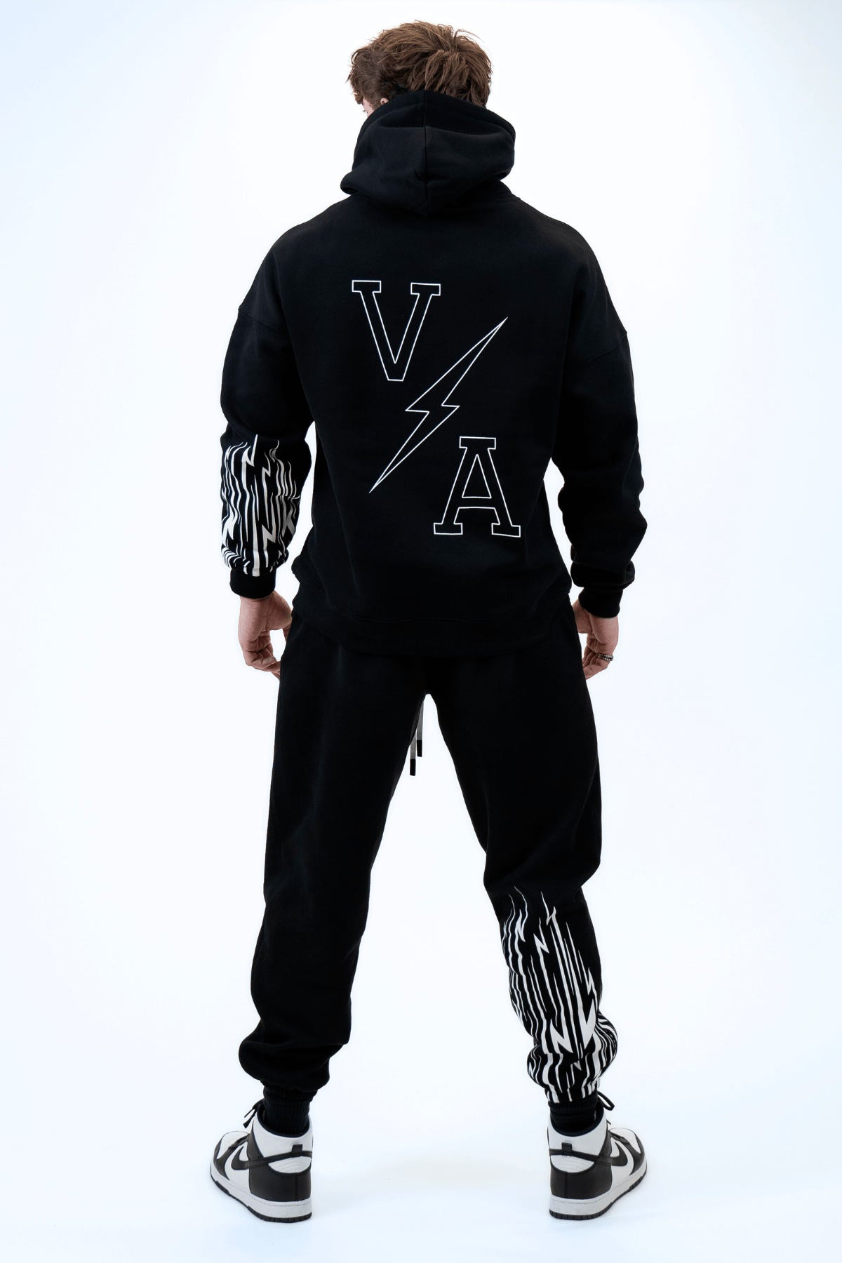 Relentless Oversized Heavyweight Hoodie - Energy Black