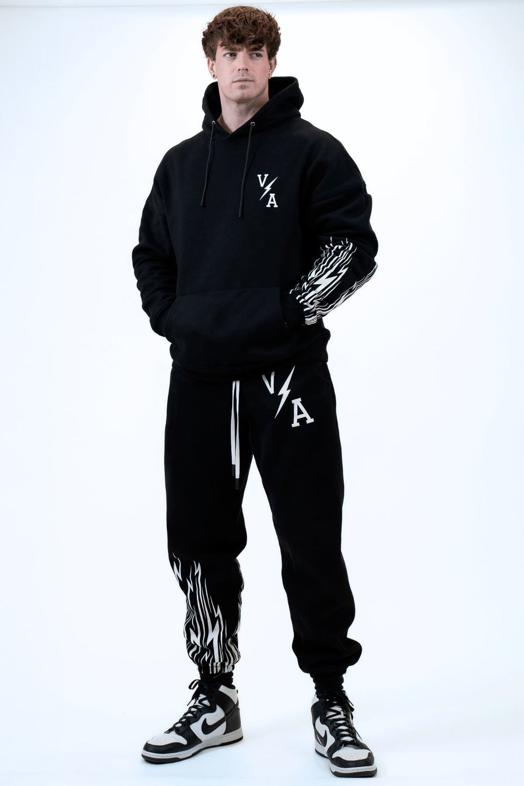 Relentless Oversized Heavyweight Hoodie - Energy Black