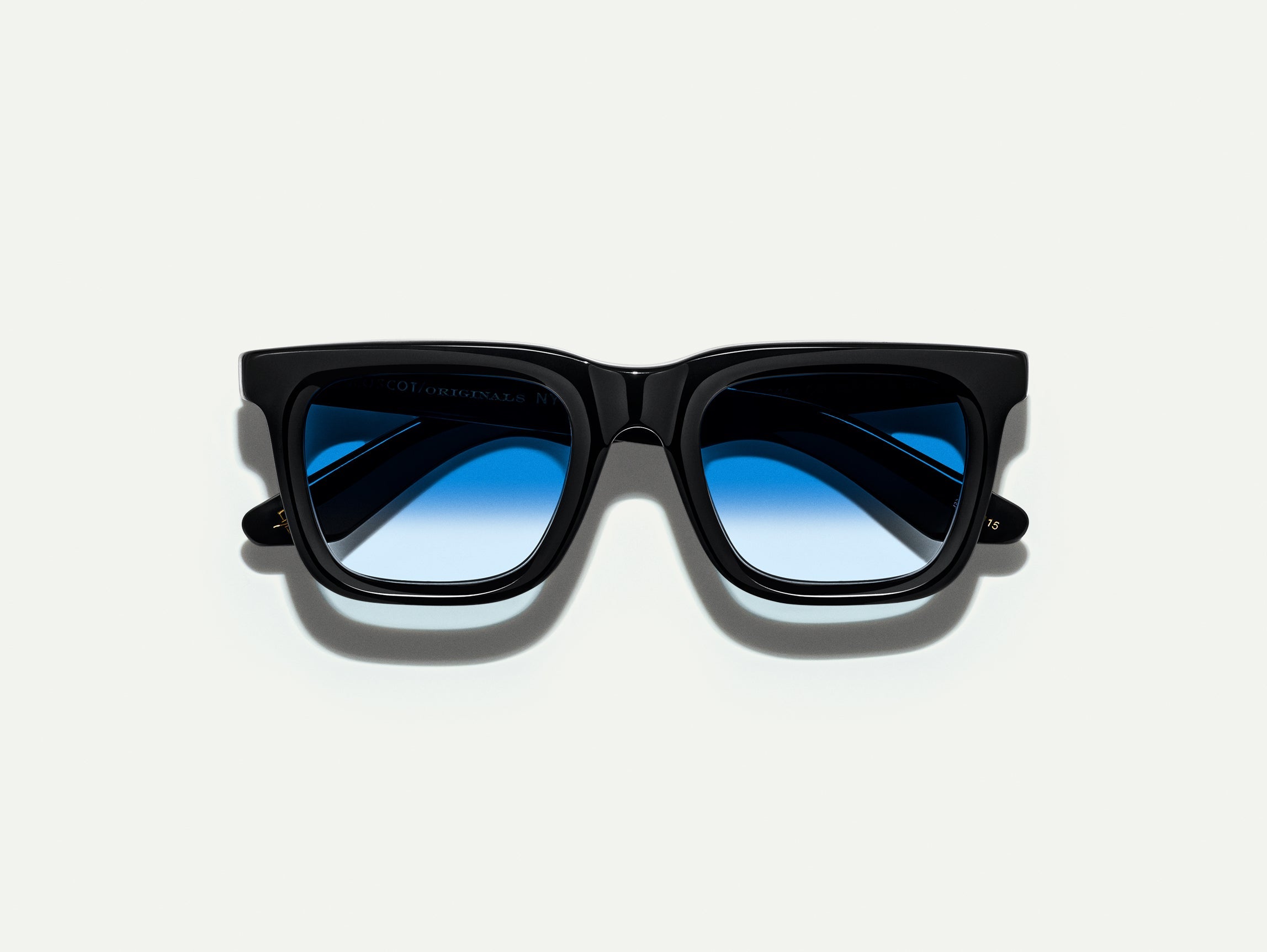 RIZIK BLACK WITH CUSTOM MADE TINTS™