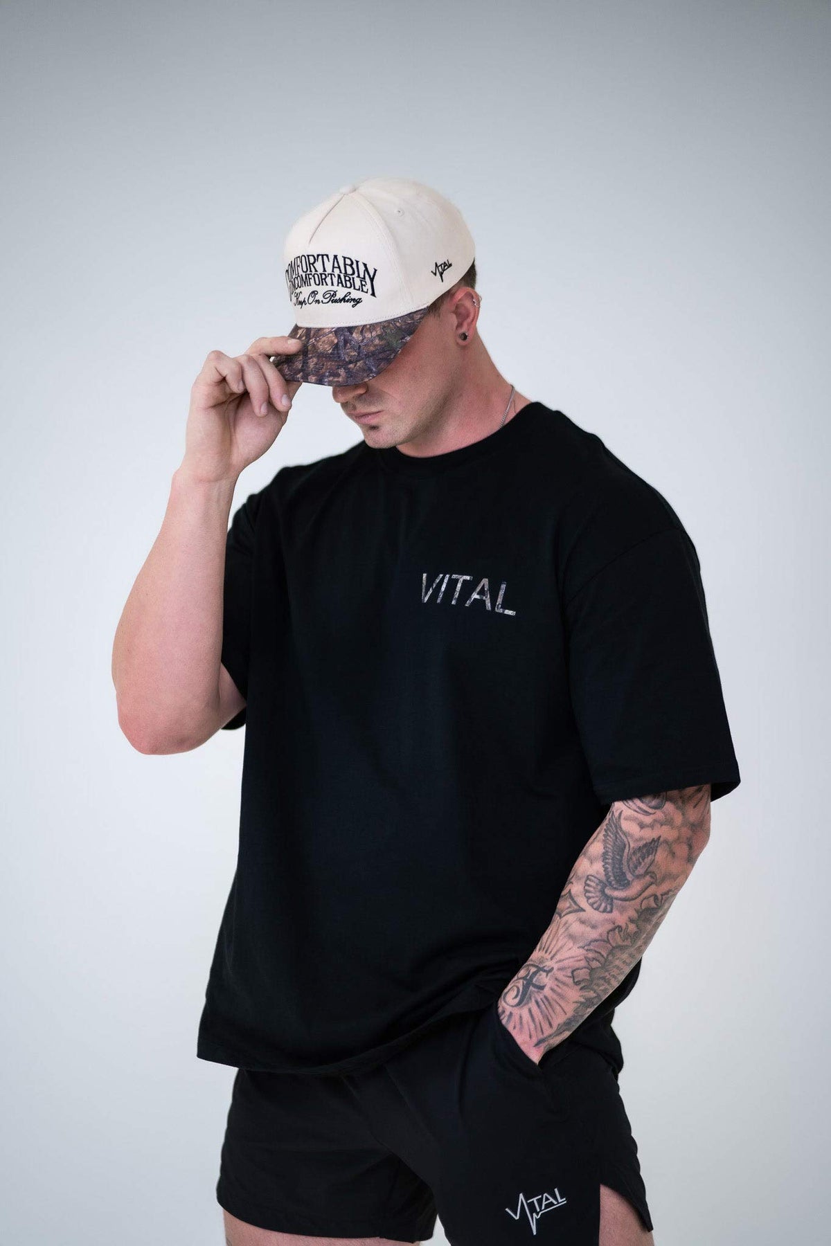 Oversized Pump Cover T-Shirt - Vital Lifting Club Black/Woodland Camo