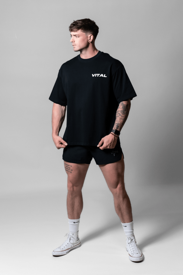 Oversized Pump Cover T-Shirt - Conquer T Black/White