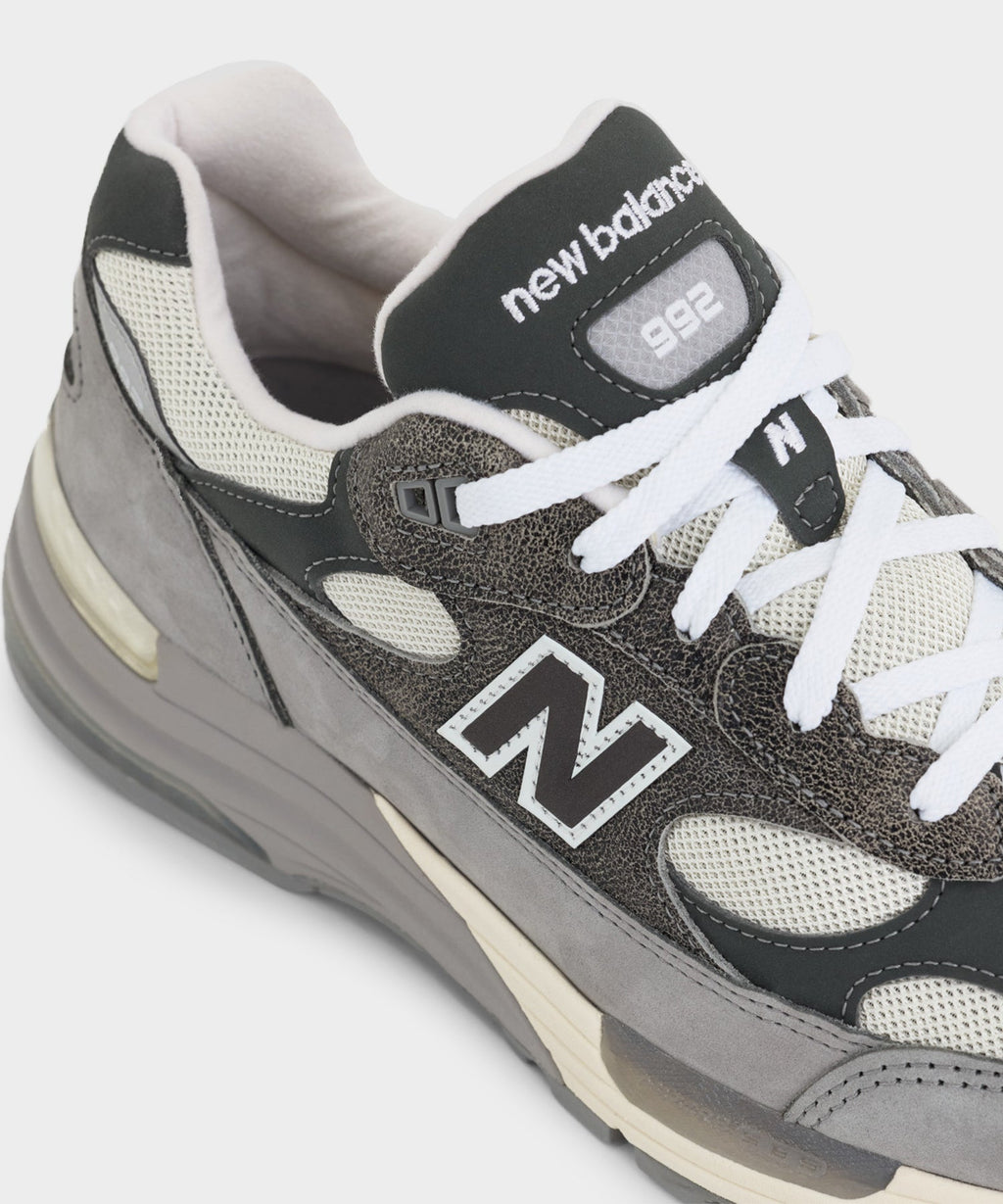 New Balance Made in USA 992 Sneaker