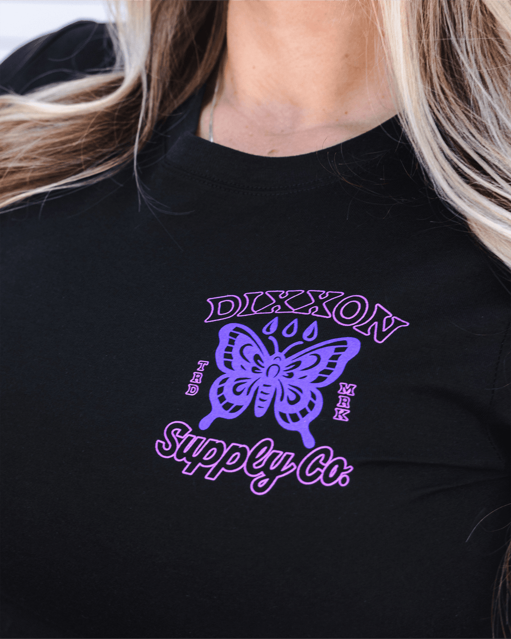 Women's Mariposa Fitted T-Shirt- Black