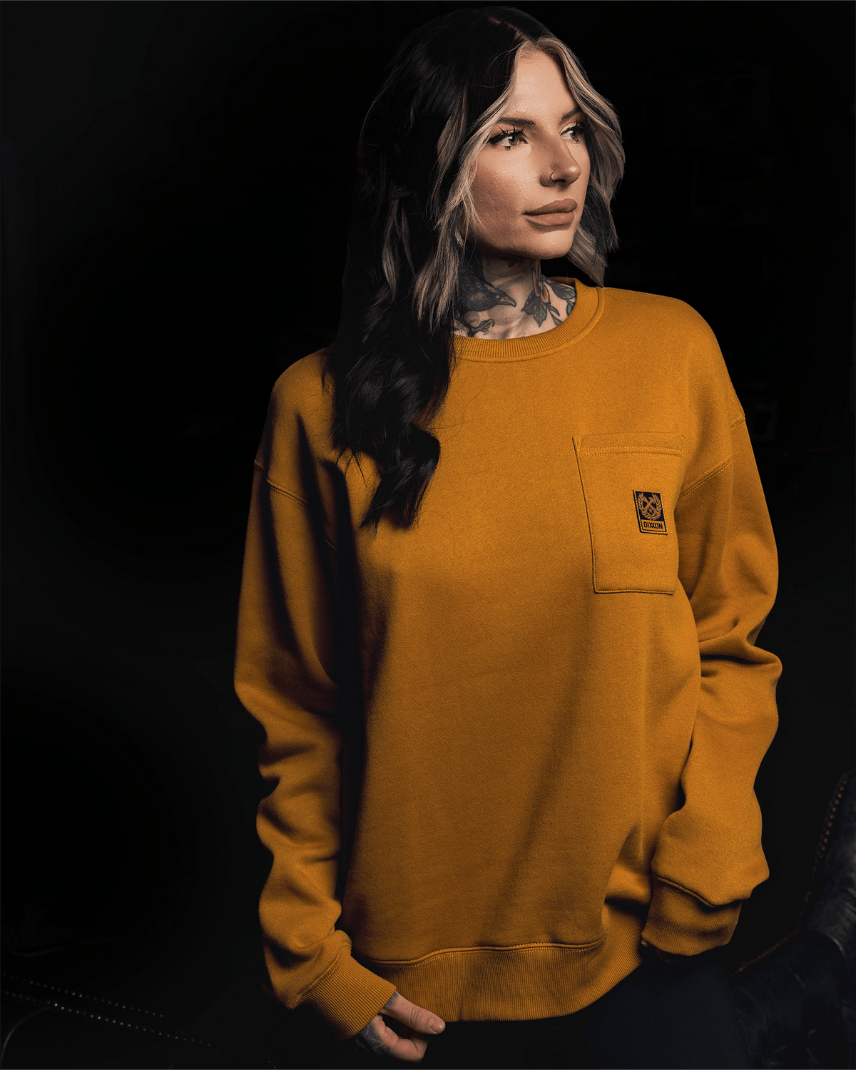 Women's Pocket Crewneck Sweatshirt - Camel