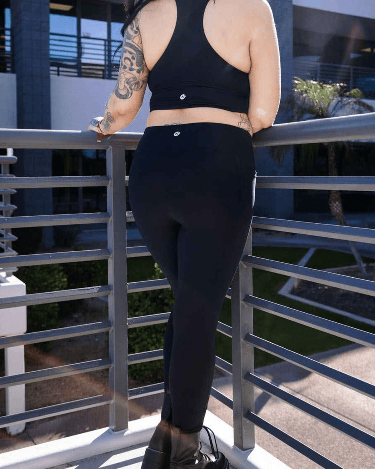 Women's Untamed Leggings - Panther